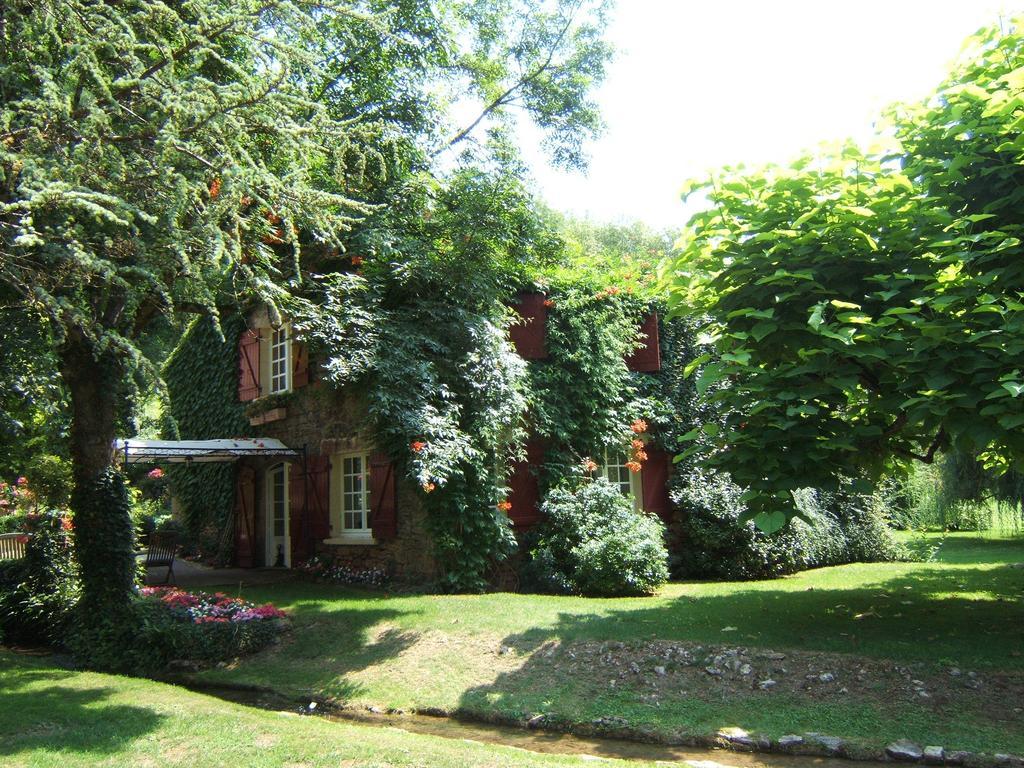 Bed & Breakfast Le Moulin Neuf Saint-Alvere Екстер'єр фото
